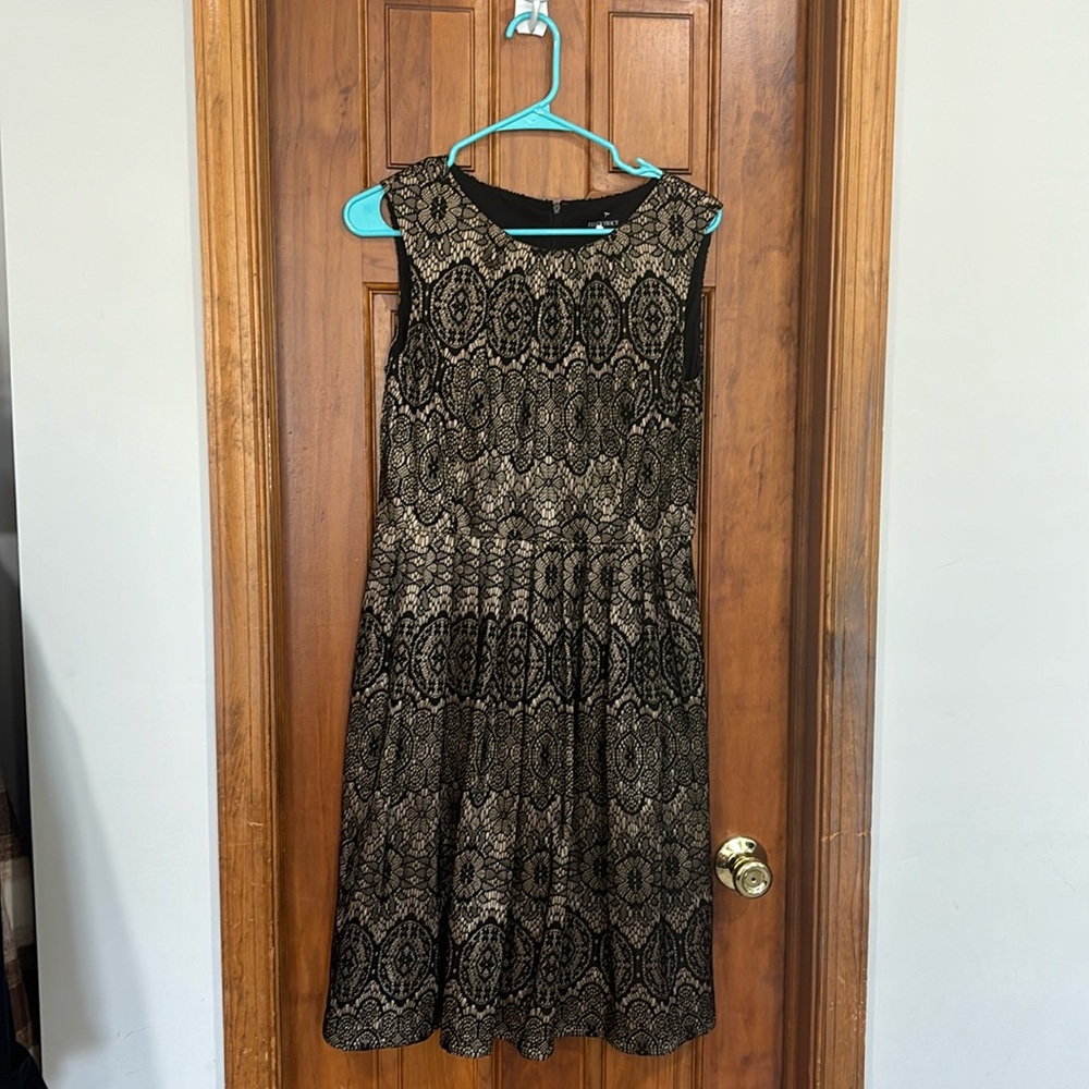 Like new dress - Ellen Tracy size 6